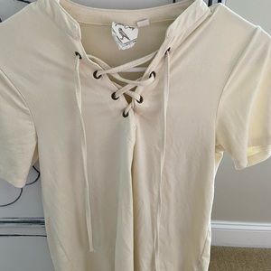 Cross neck t-shirt